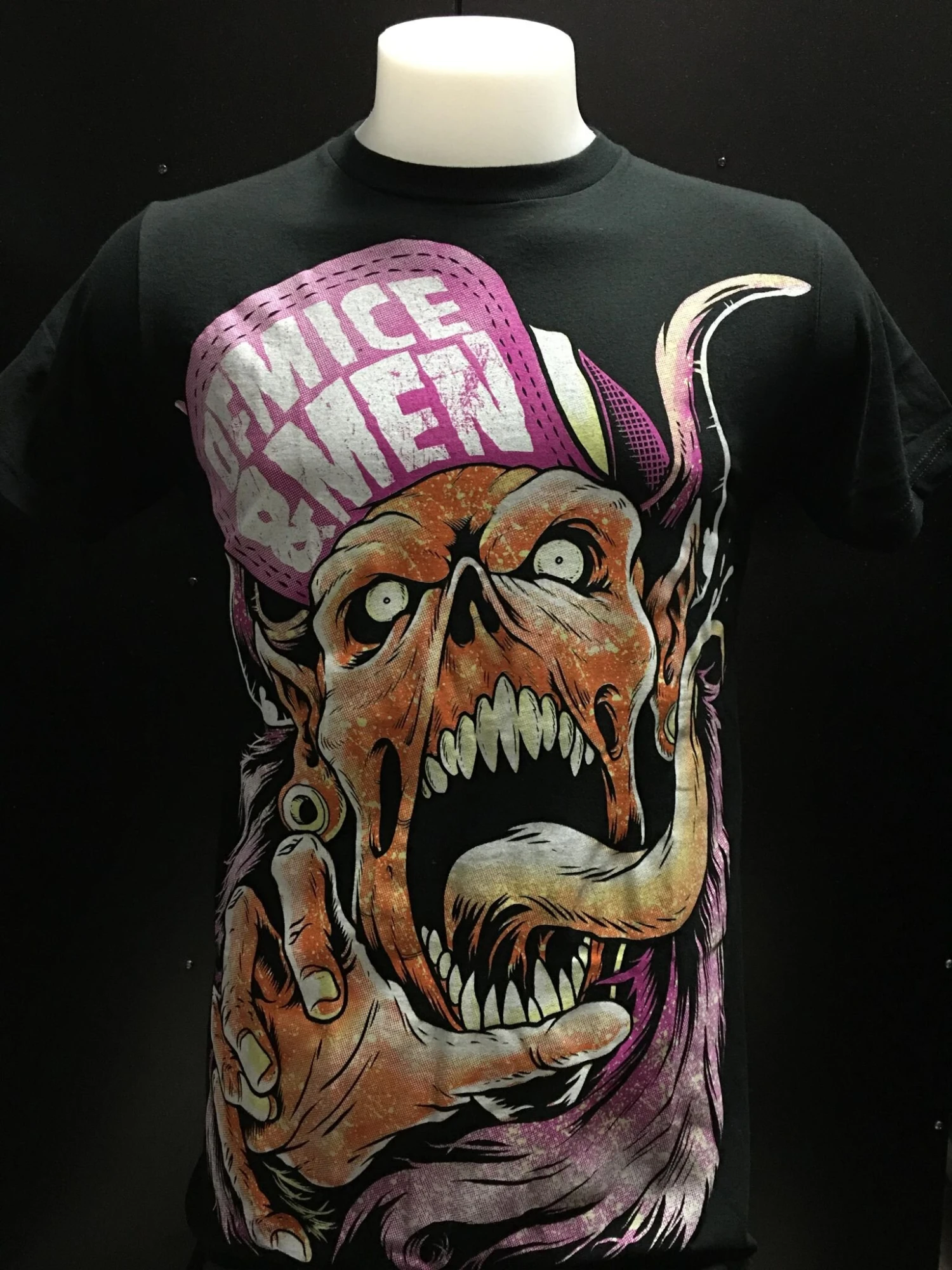 Of Mice And Men - Cap Skull T Shirt — Inacoma 3 Of Mice And Men - Cap Skull T Shirt — Inacoma