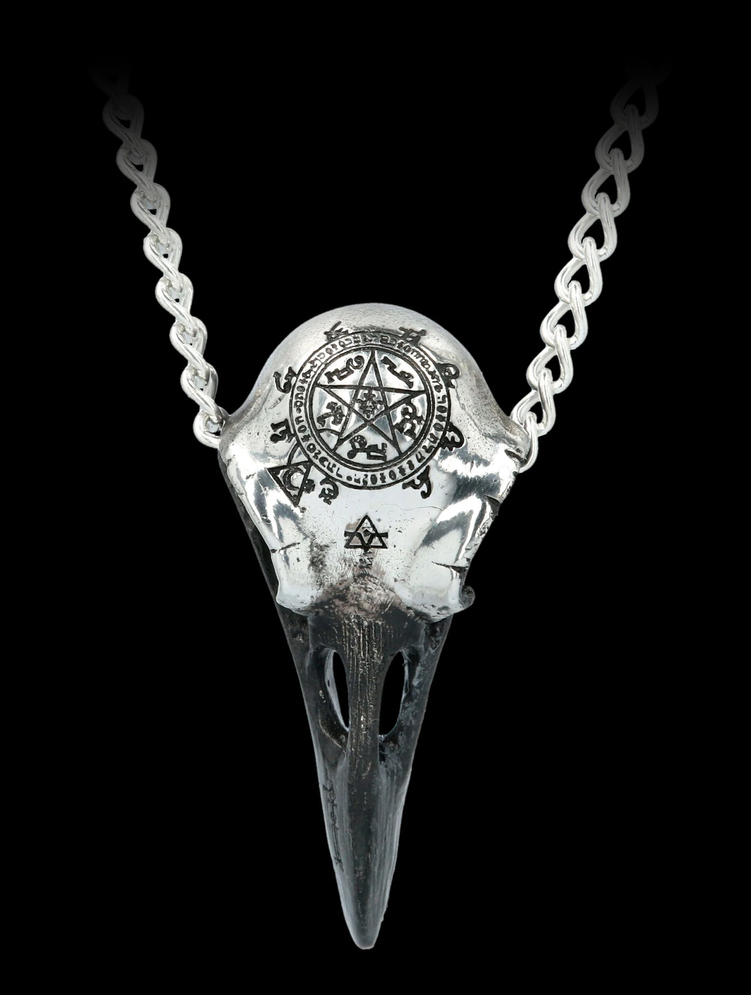 Volvan Ravenskull Pendant By Alchemy — Inacoma 3 Volvan Ravenskull Pendant By Alchemy — Inacoma