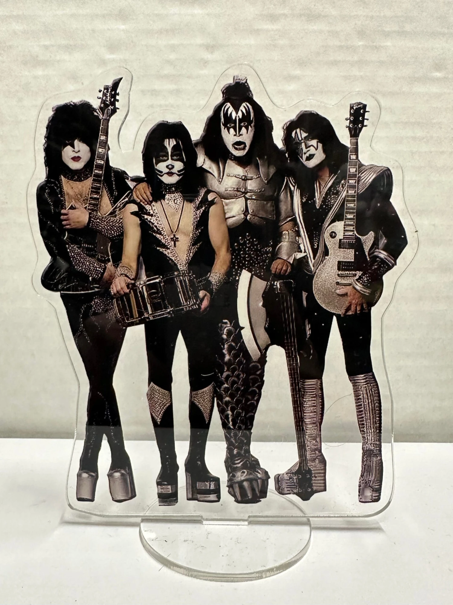 Kiss - Acrylic Stand - Cake Topper / Desk Stand — Inacoma 3 Kiss - Acrylic Stand - Cake Topper / Desk Stand — Inacoma
