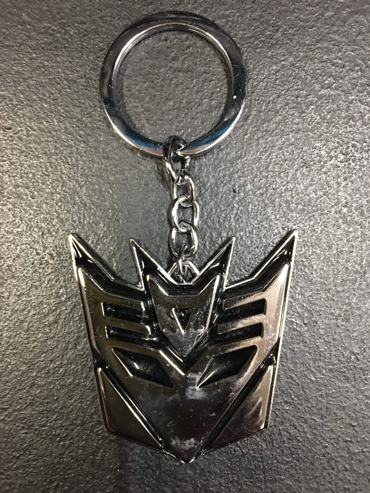 Transformers - Decepticon Metal Keyring — Inacoma 4 Transformers - Decepticon Metal Keyring — Inacoma - Image 2