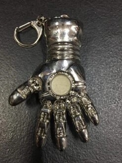 Iron Man - Hand Repulsor Metal Keyring — Inacoma -Inacoma Stores F3570560 8F6D 4E3F A87D EC3B906A8125